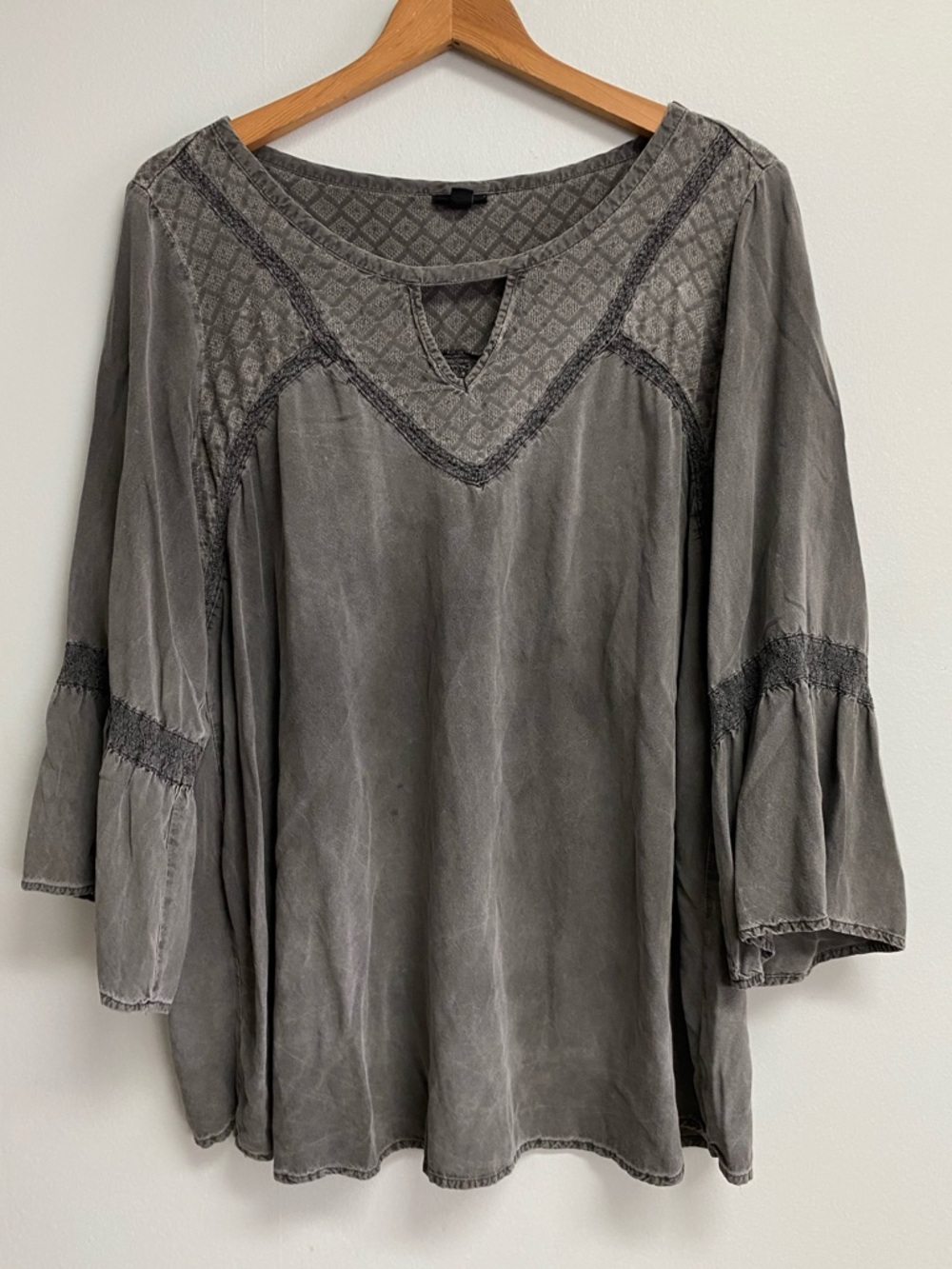 TORRID TOP - 2X (2)